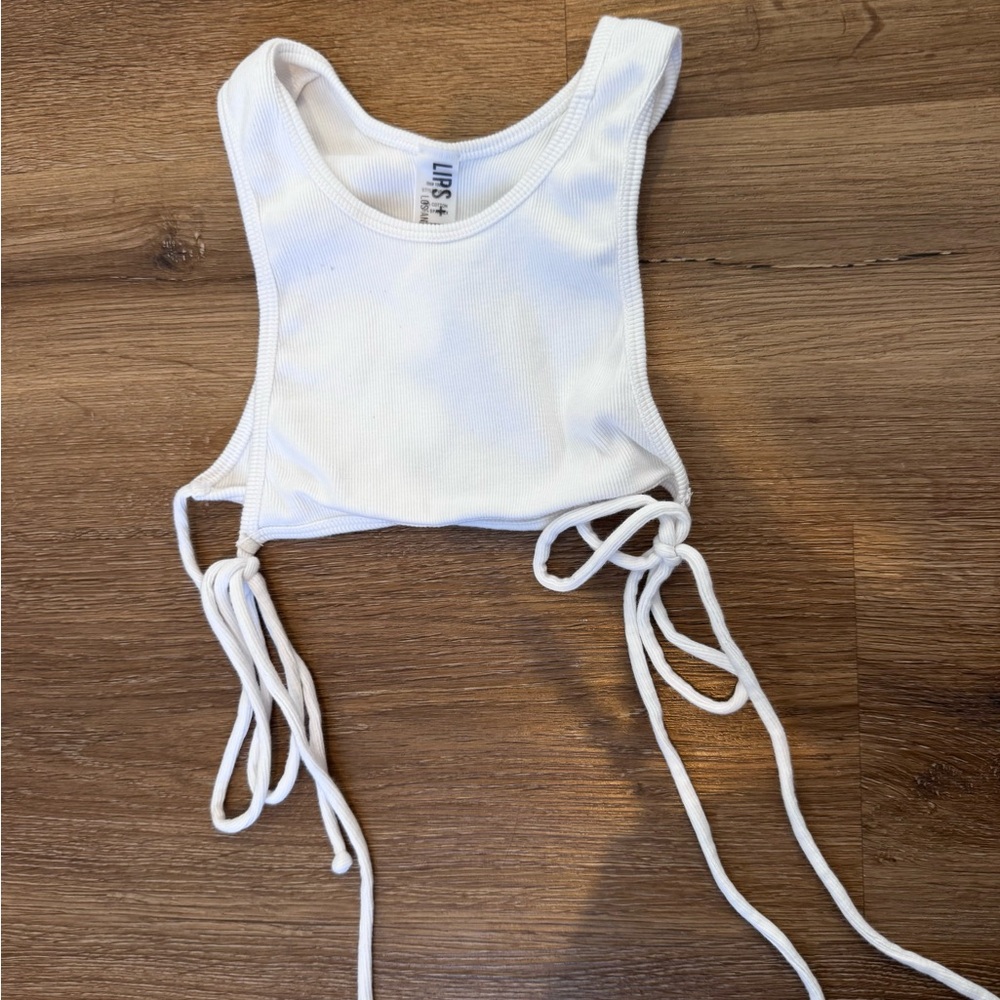 Lips + Honey XS white tie crop top